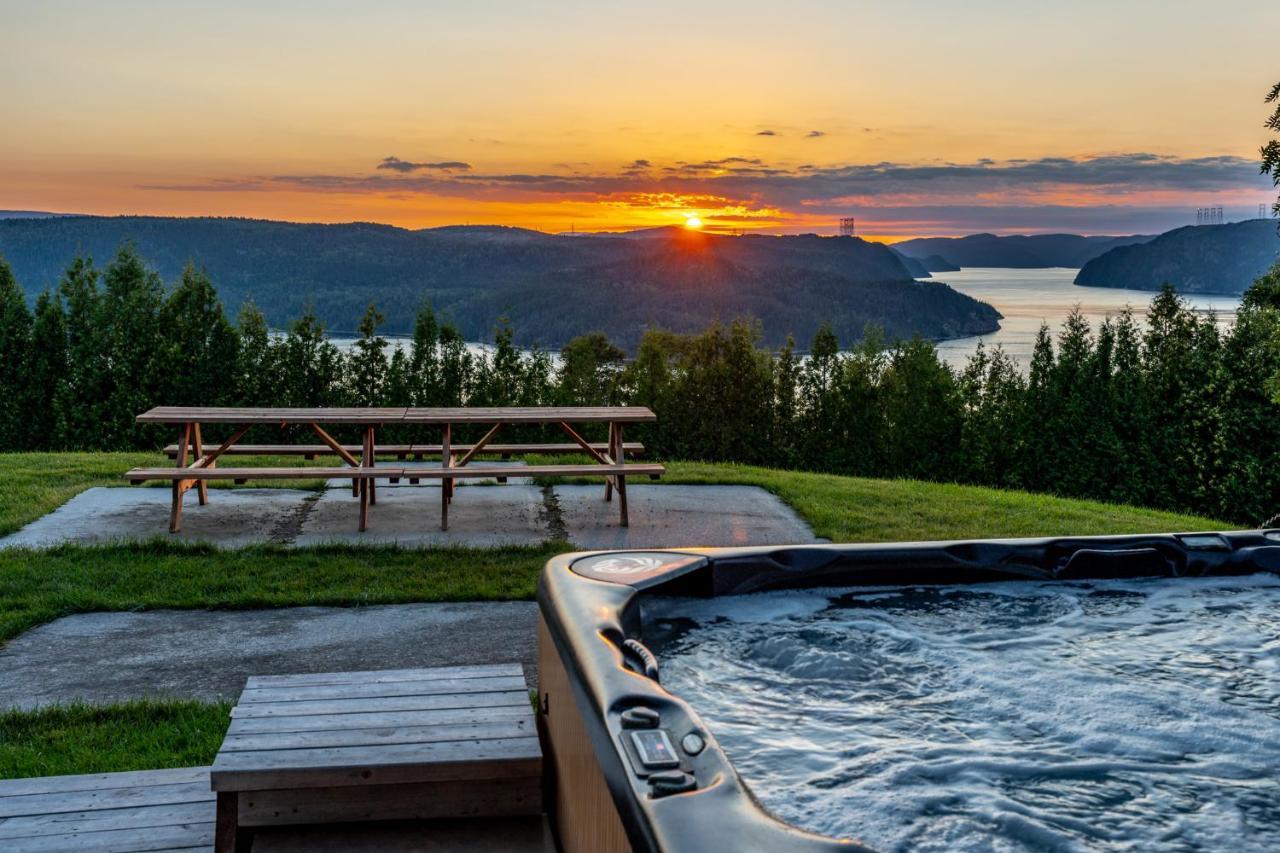Montfjord - Chalets, Vue Spectaculaire Et Spa. Chantafjord #4 Sacre-Coeur Eksteriør bilde